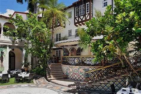 villa di gianni versace a miami|gianni's at versace mansion.